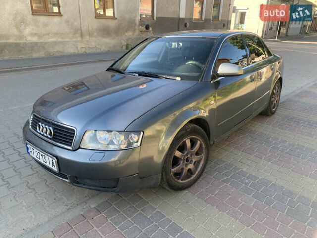 Сірий Ауді А4, об'ємом двигуна 2.5 л та пробігом 380 тис. км за 3950 $, фото 4 на Automoto.ua
