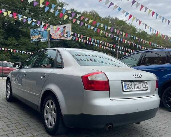 Ауді А4 2001 у Чернівцях на Automoto.ua Сірий Ауді А4, об'ємом двигуна 2 л та пробігом 152 тис. км за 4700 $, фото 3 на Automoto.ua