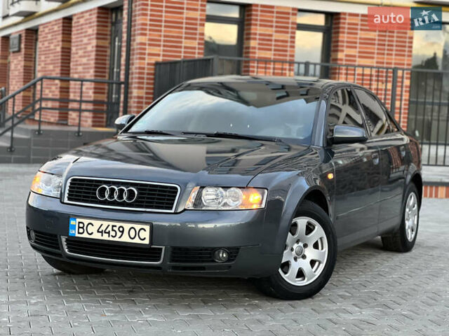 Серый Ауди А4, объемом двигателя 2 л и пробегом 245 тыс. км за 5199 $, фото 1 на Automoto.ua