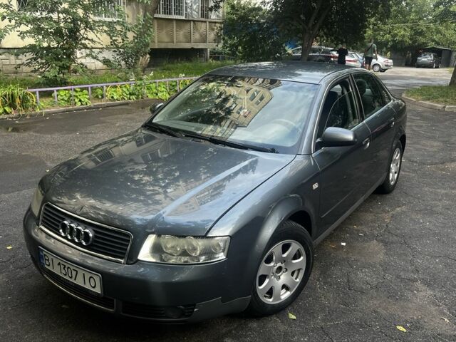 Сірий Ауді А4, об'ємом двигуна 2 л та пробігом 200 тис. км за 4000 $, фото 6 на Automoto.ua