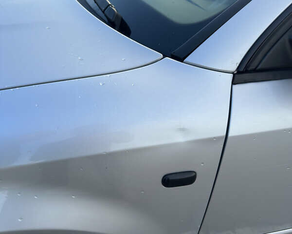 Сірий Ауді А4, об'ємом двигуна 2 л та пробігом 226 тис. км за 4500 $, фото 20 на Automoto.ua