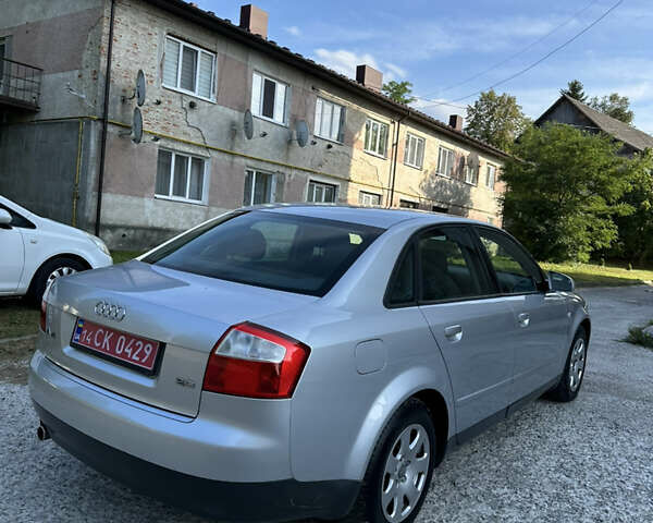 Сірий Ауді А4, об'ємом двигуна 2 л та пробігом 202 тис. км за 5850 $, фото 8 на Automoto.ua
