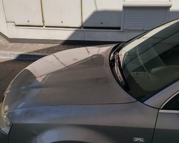 Сірий Ауді А4, об'ємом двигуна 2.5 л та пробігом 370 тис. км за 4500 $, фото 4 на Automoto.ua