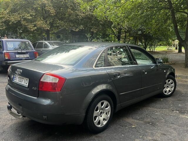 Сірий Ауді А4, об'ємом двигуна 2 л та пробігом 200 тис. км за 4000 $, фото 4 на Automoto.ua