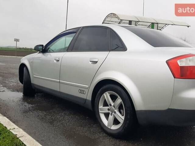 Сірий Ауді А4, об'ємом двигуна 2 л та пробігом 257 тис. км за 6000 $, фото 4 на Automoto.ua