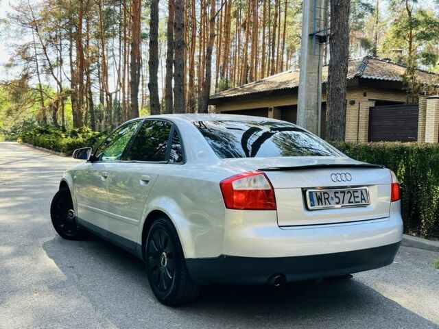Серый Ауди А4, объемом двигателя 2 л и пробегом 350 тыс. км за 2496 $, фото 6 на Automoto.ua