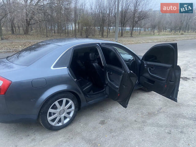 Сірий Ауді А4, об'ємом двигуна 2 л та пробігом 382 тис. км за 4500 $, фото 10 на Automoto.ua