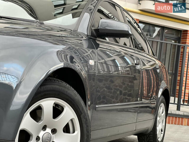 Серый Ауди А4, объемом двигателя 2 л и пробегом 245 тыс. км за 5199 $, фото 4 на Automoto.ua