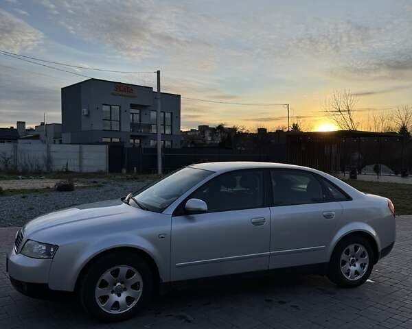 Серый Ауди А4, объемом двигателя 2 л и пробегом 384 тыс. км за 4500 $, фото 6 на Automoto.ua