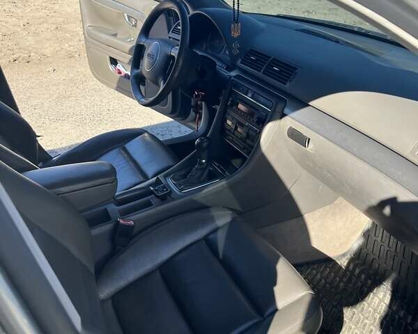 Серый Ауди А4, объемом двигателя 1.8 л и пробегом 318 тыс. км за 5800 $, фото 10 на Automoto.ua