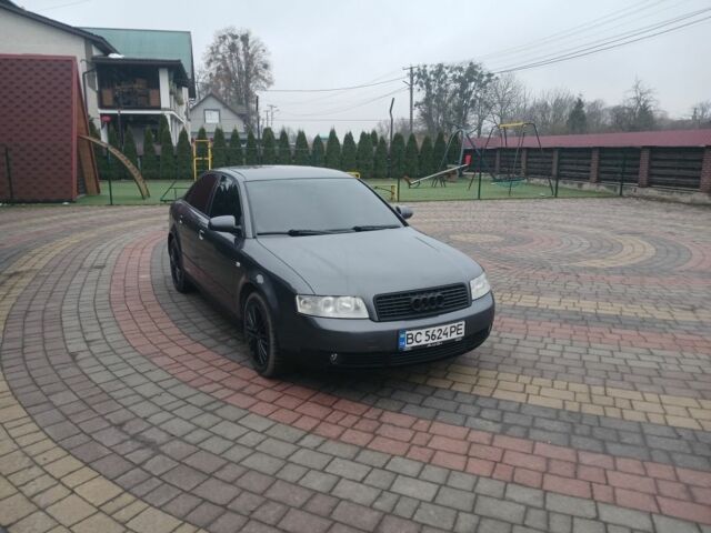 Серый Ауди А4, объемом двигателя 1.9 л и пробегом 320 тыс. км за 4300 $, фото 1 на Automoto.ua