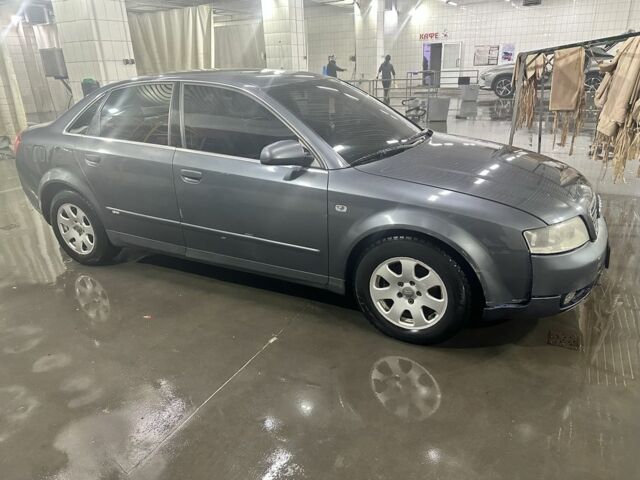 Серый Ауди А4, объемом двигателя 2 л и пробегом 359 тыс. км за 3000 $, фото 6 на Automoto.ua
