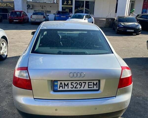Серый Ауди А4, объемом двигателя 1.98 л и пробегом 270 тыс. км за 4599 $, фото 1 на Automoto.ua