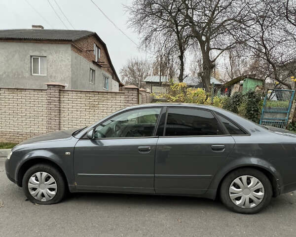 Серый Ауди А4, объемом двигателя 1.6 л и пробегом 270 тыс. км за 4000 $, фото 2 на Automoto.ua