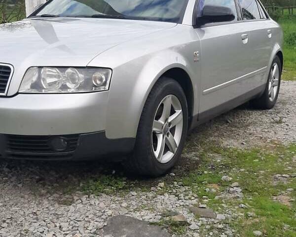 Сірий Ауді А4, об'ємом двигуна 2 л та пробігом 257 тис. км за 6000 $, фото 2 на Automoto.ua