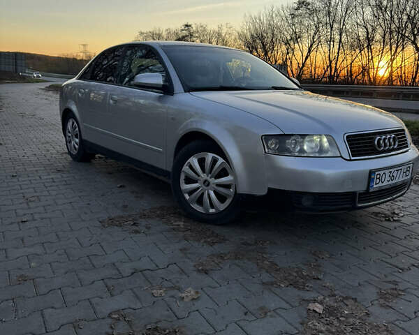 Серый Ауди А4, объемом двигателя 1.9 л и пробегом 290 тыс. км за 5100 $, фото 1 на Automoto.ua