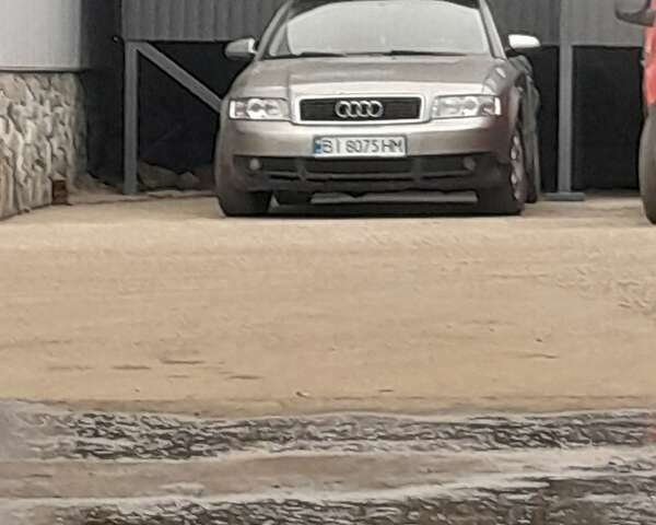 Серый Ауди А4, объемом двигателя 2 л и пробегом 350 тыс. км за 4800 $, фото 1 на Automoto.ua