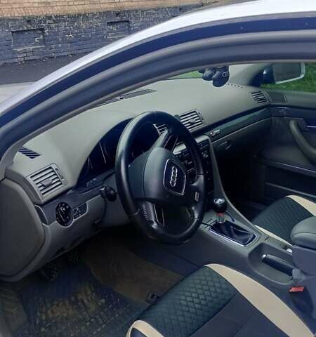 Серый Ауди А4, объемом двигателя 1.98 л и пробегом 300 тыс. км за 5500 $, фото 6 на Automoto.ua