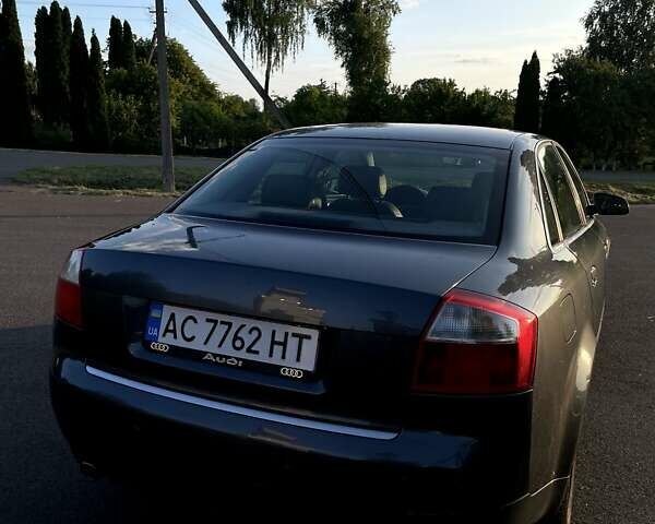 Серый Ауди А4, объемом двигателя 2 л и пробегом 198 тыс. км за 5650 $, фото 5 на Automoto.ua