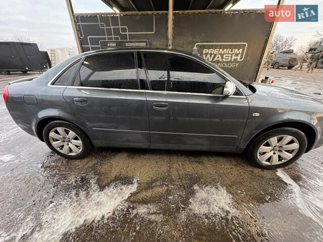 Серый Ауди А4, объемом двигателя 2.5 л и пробегом 370 тыс. км за 5000 $, фото 5 на Automoto.ua