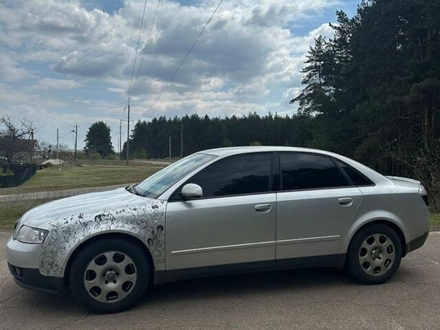 Серый Ауди А4, объемом двигателя 2 л и пробегом 252 тыс. км за 4700 $, фото 1 на Automoto.ua