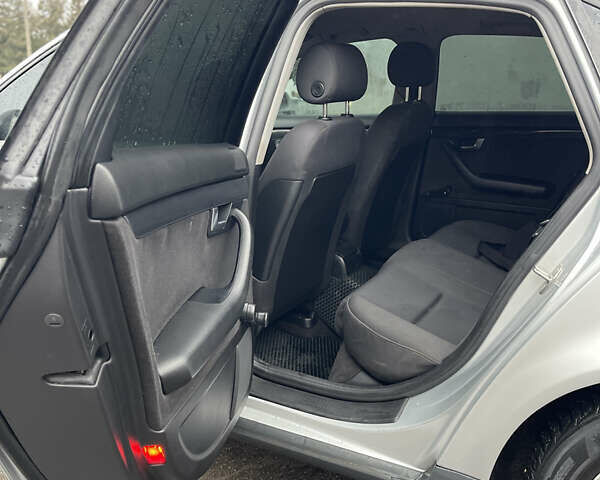 Сірий Ауді А4, об'ємом двигуна 1.98 л та пробігом 344 тис. км за 4400 $, фото 13 на Automoto.ua