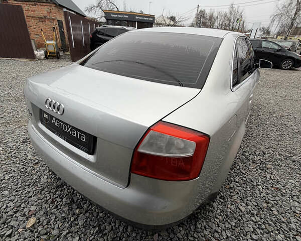 Серый Ауди А4, объемом двигателя 2 л и пробегом 305 тыс. км за 4999 $, фото 4 на Automoto.ua