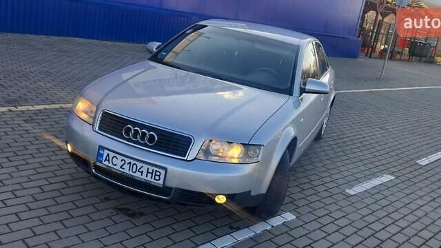 Серый Ауди А4, объемом двигателя 1.98 л и пробегом 315 тыс. км за 4150 $, фото 12 на Automoto.ua