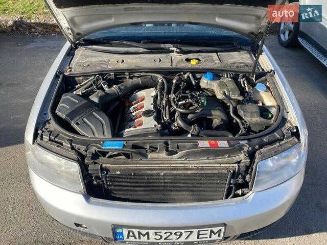 Серый Ауди А4, объемом двигателя 1.98 л и пробегом 270 тыс. км за 4599 $, фото 9 на Automoto.ua