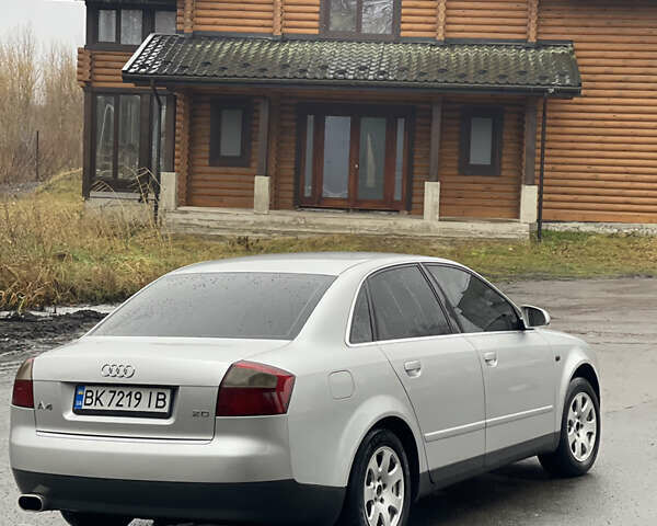 Сірий Ауді А4, об'ємом двигуна 1.98 л та пробігом 344 тис. км за 4400 $, фото 5 на Automoto.ua