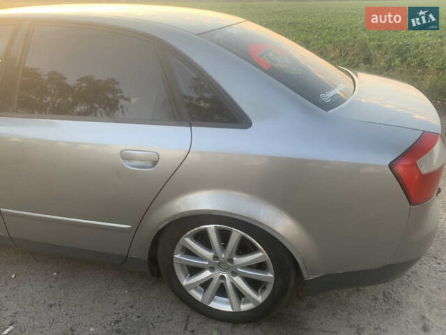 Ауді А4 2001 у Запоріжжя на Automoto.ua Сірий Ауді А4, об'ємом двигуна 2 л та пробігом 370 тис. км за 3300 $, фото 9 на Automoto.ua