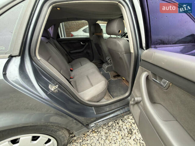 Серый Ауди А4, объемом двигателя 2 л и пробегом 250 тыс. км за 3600 $, фото 18 на Automoto.ua