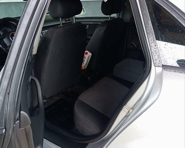 Серый Ауди А4, объемом двигателя 1.98 л и пробегом 392 тыс. км за 4400 $, фото 5 на Automoto.ua