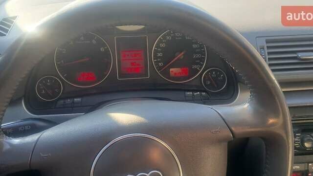 Серый Ауди А4, объемом двигателя 1.98 л и пробегом 315 тыс. км за 4150 $, фото 23 на Automoto.ua