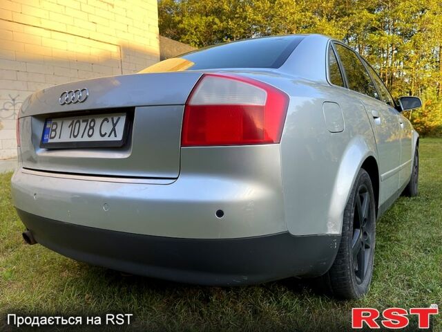 Серый Ауди А4, объемом двигателя 2 л и пробегом 372 тыс. км за 3999 $, фото 3 на Automoto.ua