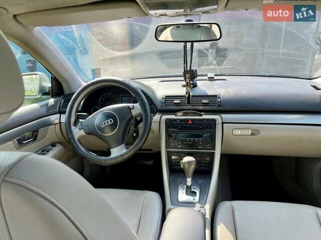 Серый Ауди А4, объемом двигателя 1.8 л и пробегом 240 тыс. км за 5400 $, фото 5 на Automoto.ua