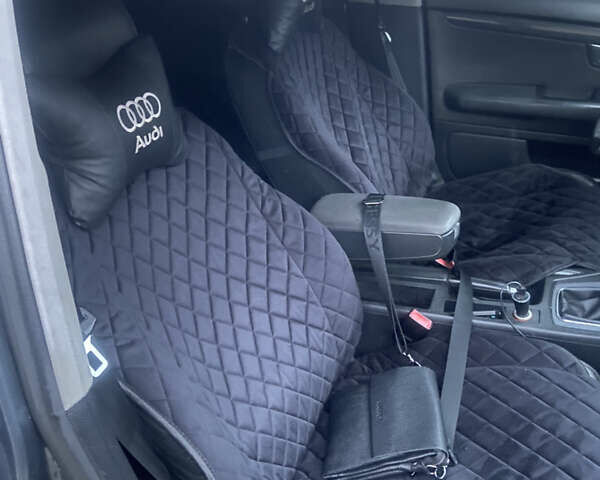 Сірий Ауді А4, об'ємом двигуна 2 л та пробігом 382 тис. км за 4500 $, фото 7 на Automoto.ua