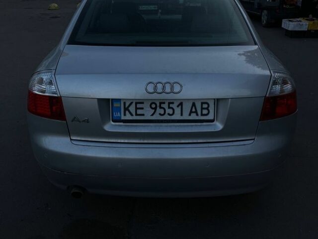 Серый Ауди А4, объемом двигателя 2 л и пробегом 225 тыс. км за 4900 $, фото 1 на Automoto.ua