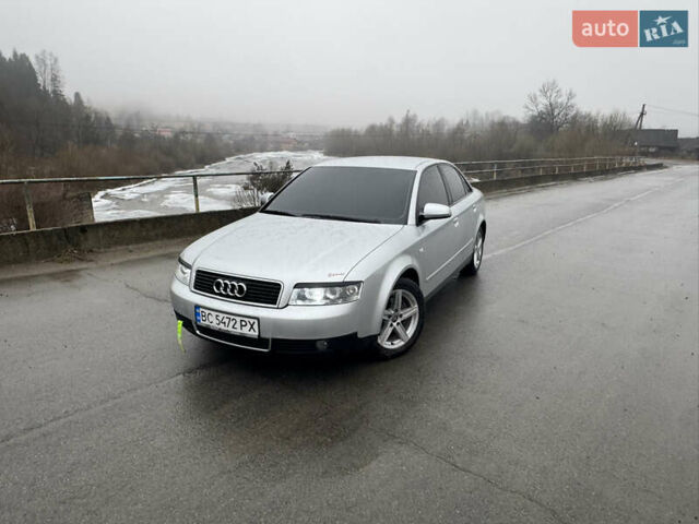 Серый Ауди А4, объемом двигателя 2 л и пробегом 220 тыс. км за 5200 $, фото 1 на Automoto.ua