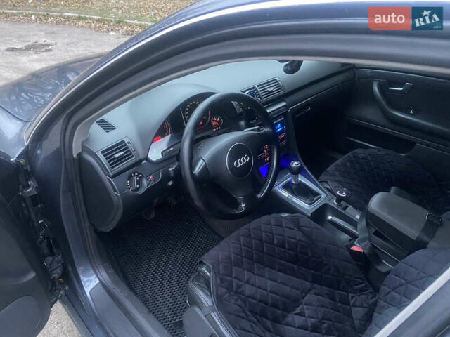 Сірий Ауді А4, об'ємом двигуна 2 л та пробігом 382 тис. км за 4500 $, фото 14 на Automoto.ua
