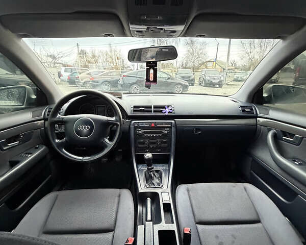 Серый Ауди А4, объемом двигателя 2 л и пробегом 305 тыс. км за 4999 $, фото 10 на Automoto.ua