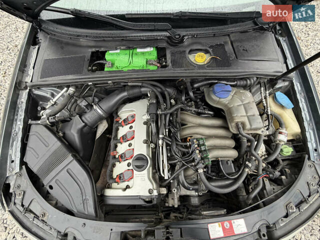 Серый Ауди А4, объемом двигателя 2 л и пробегом 250 тыс. км за 3600 $, фото 21 на Automoto.ua