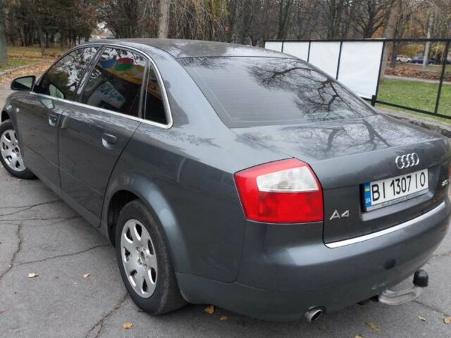 Серый Ауди А4, объемом двигателя 2 л и пробегом 290 тыс. км за 4200 $, фото 3 на Automoto.ua