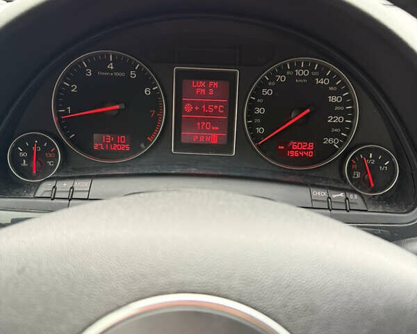 Сірий Ауді А4, об'ємом двигуна 1.98 л та пробігом 196 тис. км за 5300 $, фото 8 на Automoto.ua