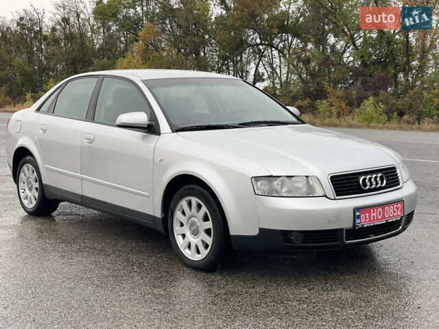 Сірий Ауді А4, об'ємом двигуна 1.6 л та пробігом 256 тис. км за 5150 $, фото 27 на Automoto.ua