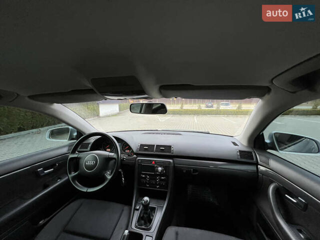 Сірий Ауді А4, об'ємом двигуна 1.6 л та пробігом 310 тис. км за 4450 $, фото 30 на Automoto.ua
