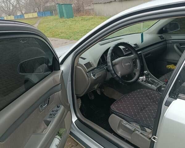 Серый Ауди А4, объемом двигателя 1.9 л и пробегом 400 тыс. км за 5000 $, фото 13 на Automoto.ua