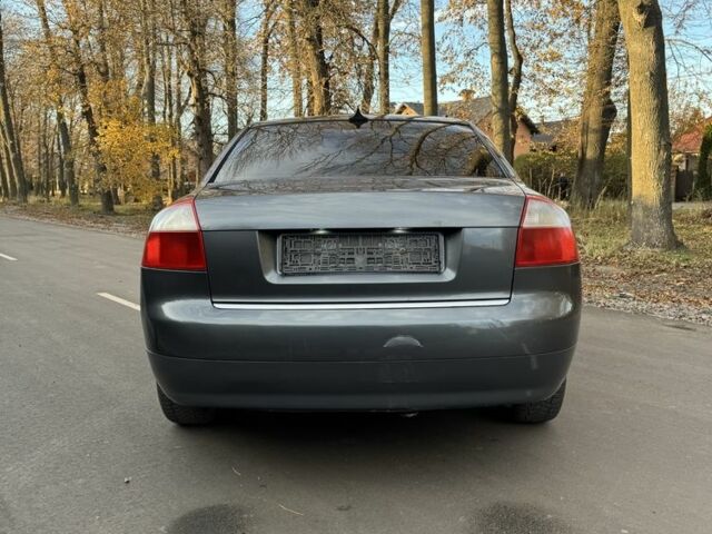 Серый Ауди А4, объемом двигателя 2.5 л и пробегом 300 тыс. км за 4500 $, фото 4 на Automoto.ua