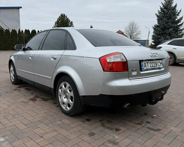 Сірий Ауді А4, об'ємом двигуна 1.98 л та пробігом 196 тис. км за 5300 $, фото 7 на Automoto.ua