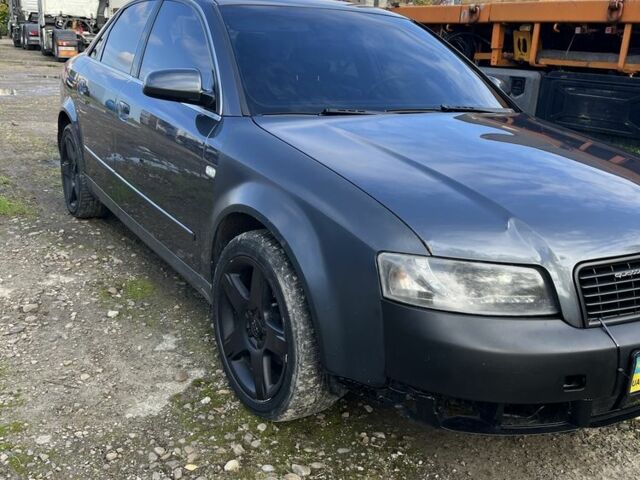 Сірий Ауді А4, об'ємом двигуна 1.8 л та пробігом 230 тис. км за 3000 $, фото 2 на Automoto.ua